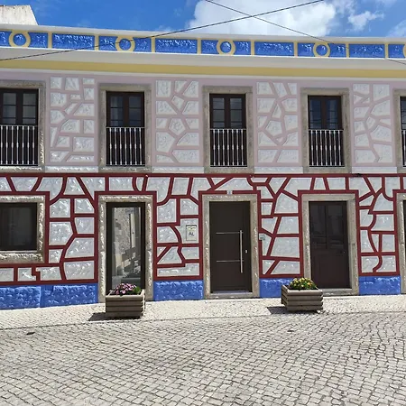 Casa Da Praca I Amoreira (Leiria)