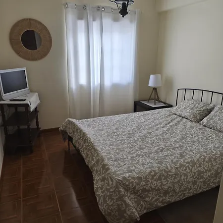 Casa Da Praca I Amoreira (Leiria)